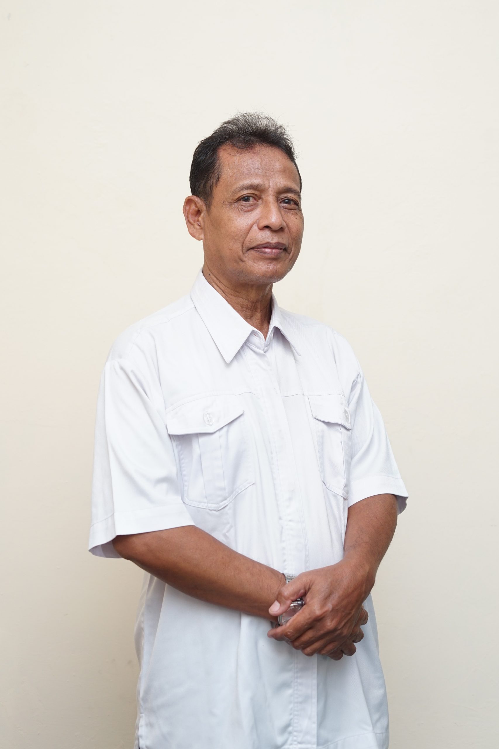 Drs. Tutut Jarwanto